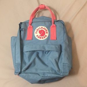Fjallraven Kanken Mini Backpack